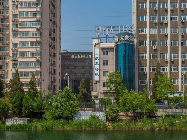 黄浦区气垫车运输公司